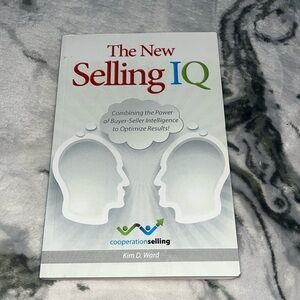 The New Selling IQ by Kim D. Ward Soft Cover